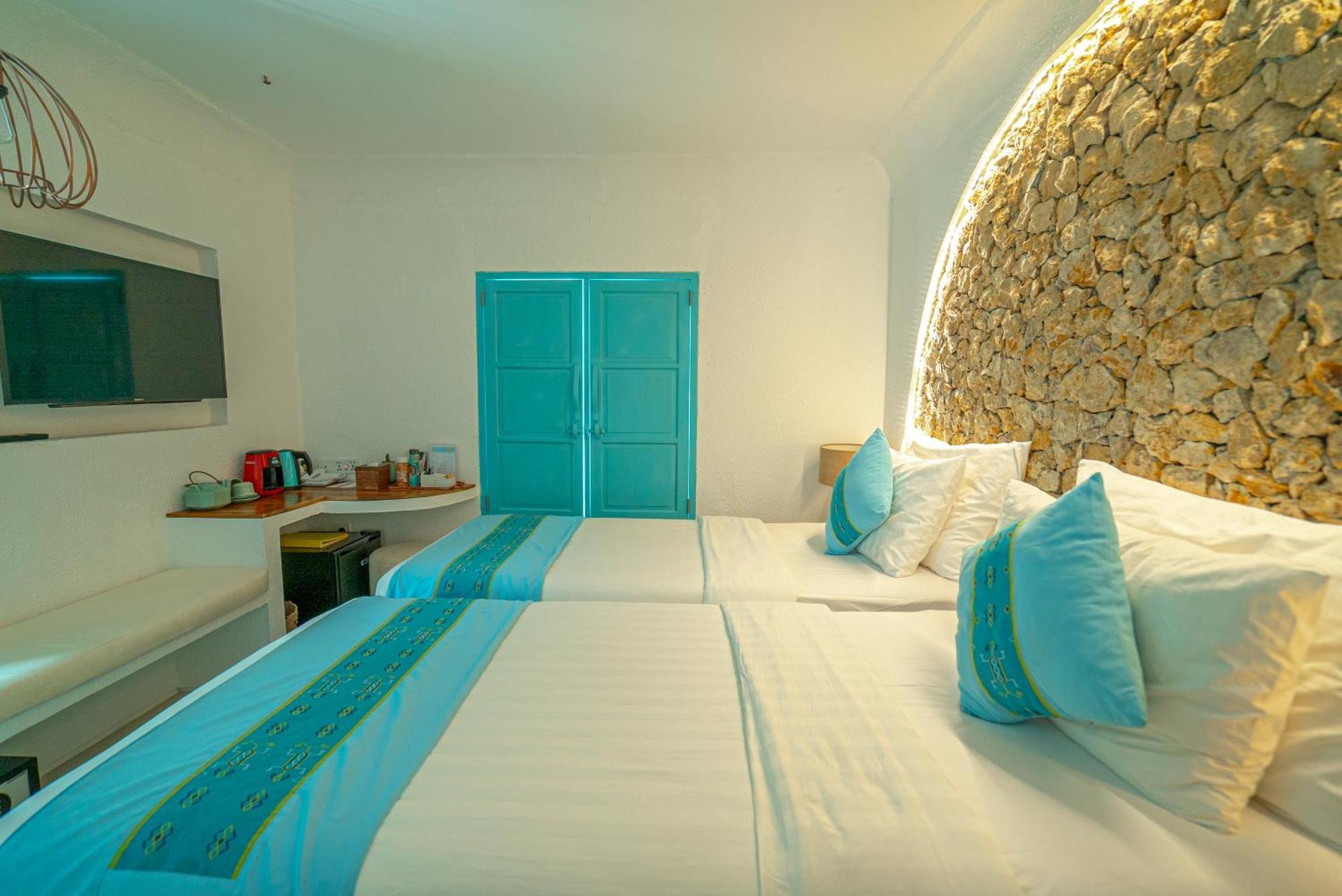 Loccal Collection Hotel Komodo Labuan Bajo Exterior foto